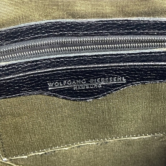 Wolfgang Reibesehl Sleek Black Leather Tote Bag - Picture 5 of 10